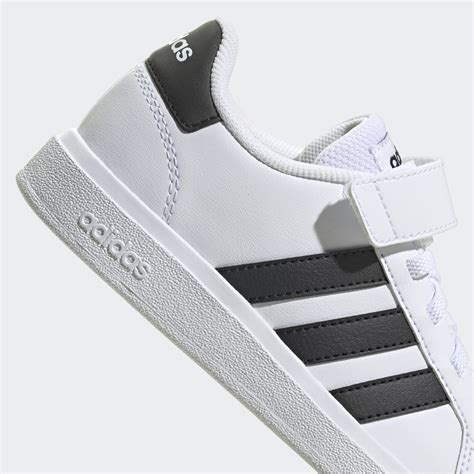 adidas sneakers elastic